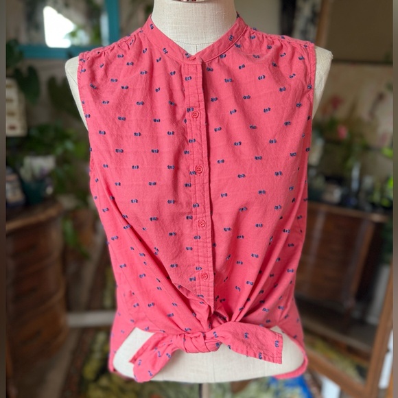 GNW Sleeveless Button-Up Top in Salmon with Blue Bow Ties, Size L - Picture 1 of 9
